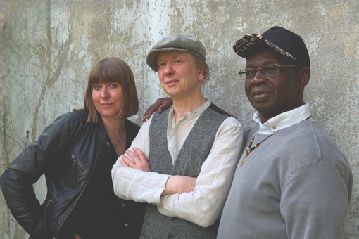 Folktrio Backyard Devils